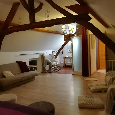 A Part Bed and Breakfast Crespin (Nord)