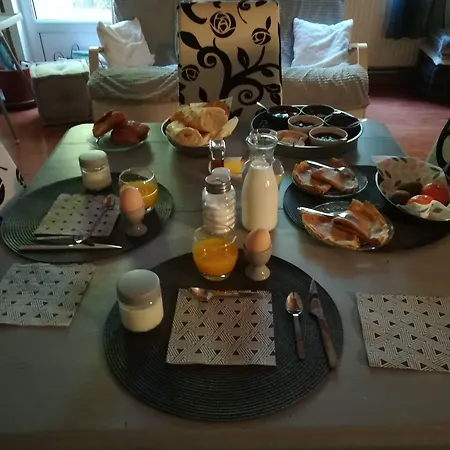 Bed and Breakfast A Part